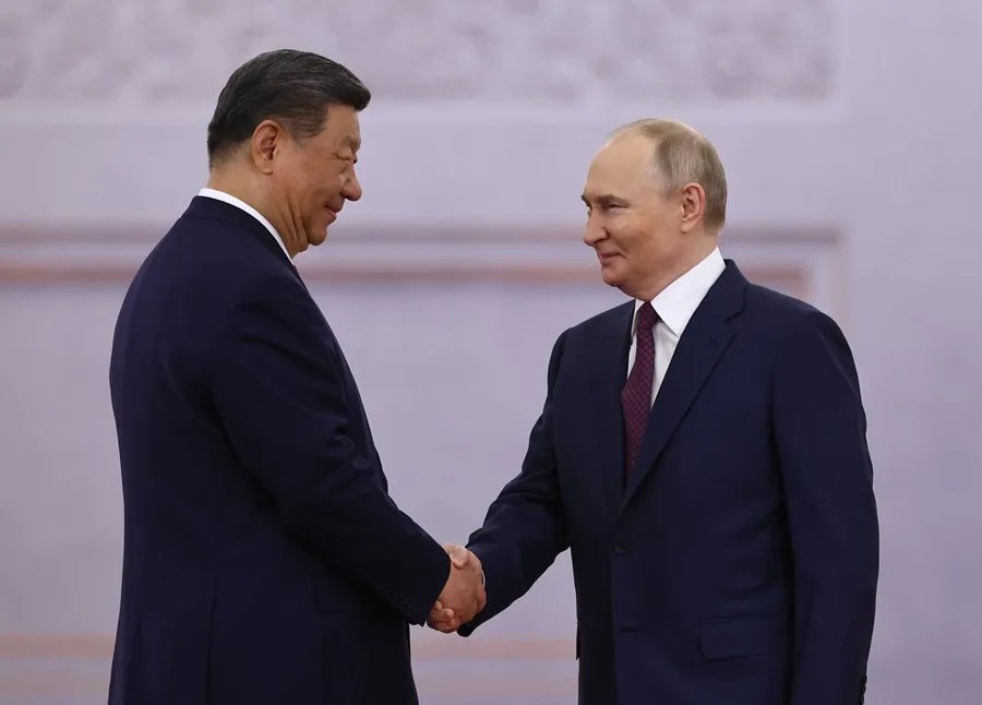 putin-xi-mnaos