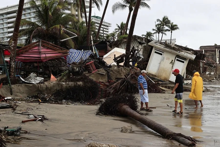 tormenta_dalila_danos La tormenta Dalila deja daños en Acapulco y avanza con fuerza sobre el Pacífico mexicano