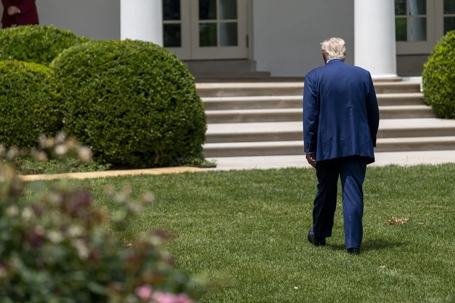 trump_casa_blanca Donald Trump ordena pavimentar el jardín de rosas de la Casa Blanca