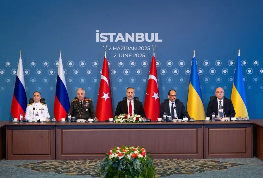 ucrania-rusia-estambul-mesa