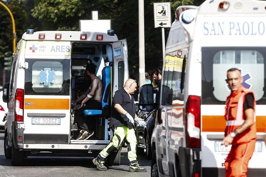 explosion-gasolinera-roma-2 Violenta explosión de una gasolinera en Roma