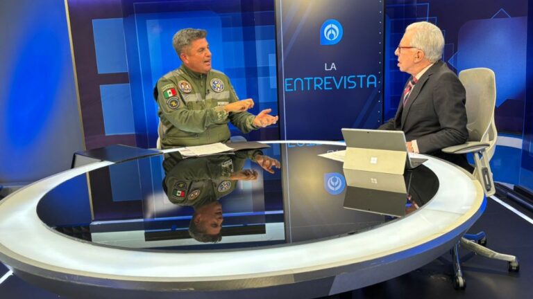 general-gustavo-ricardo-vallejo-suarez-en-entrevista-con-joaquin-lopez-doriga
