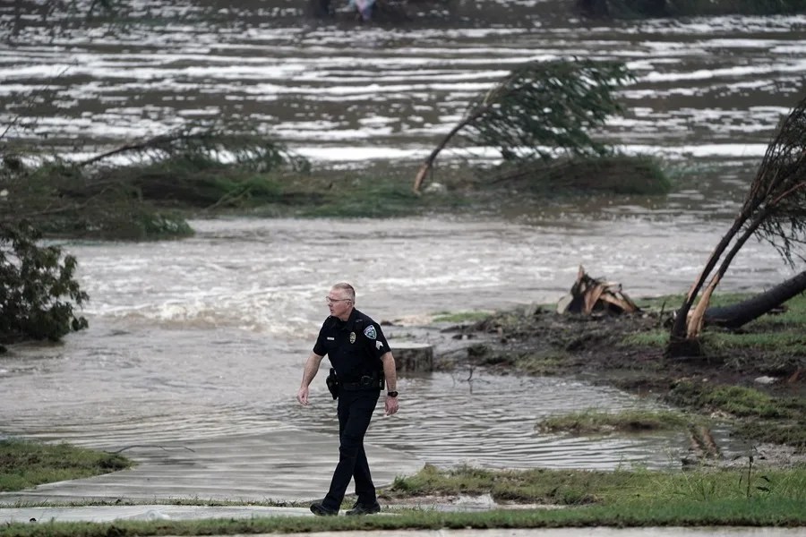 texas-inundaciones3 Las inundaciones en el centro-sur de Texas (EE.UU.) dejan 27 muertos, nueve niños entre ellos
